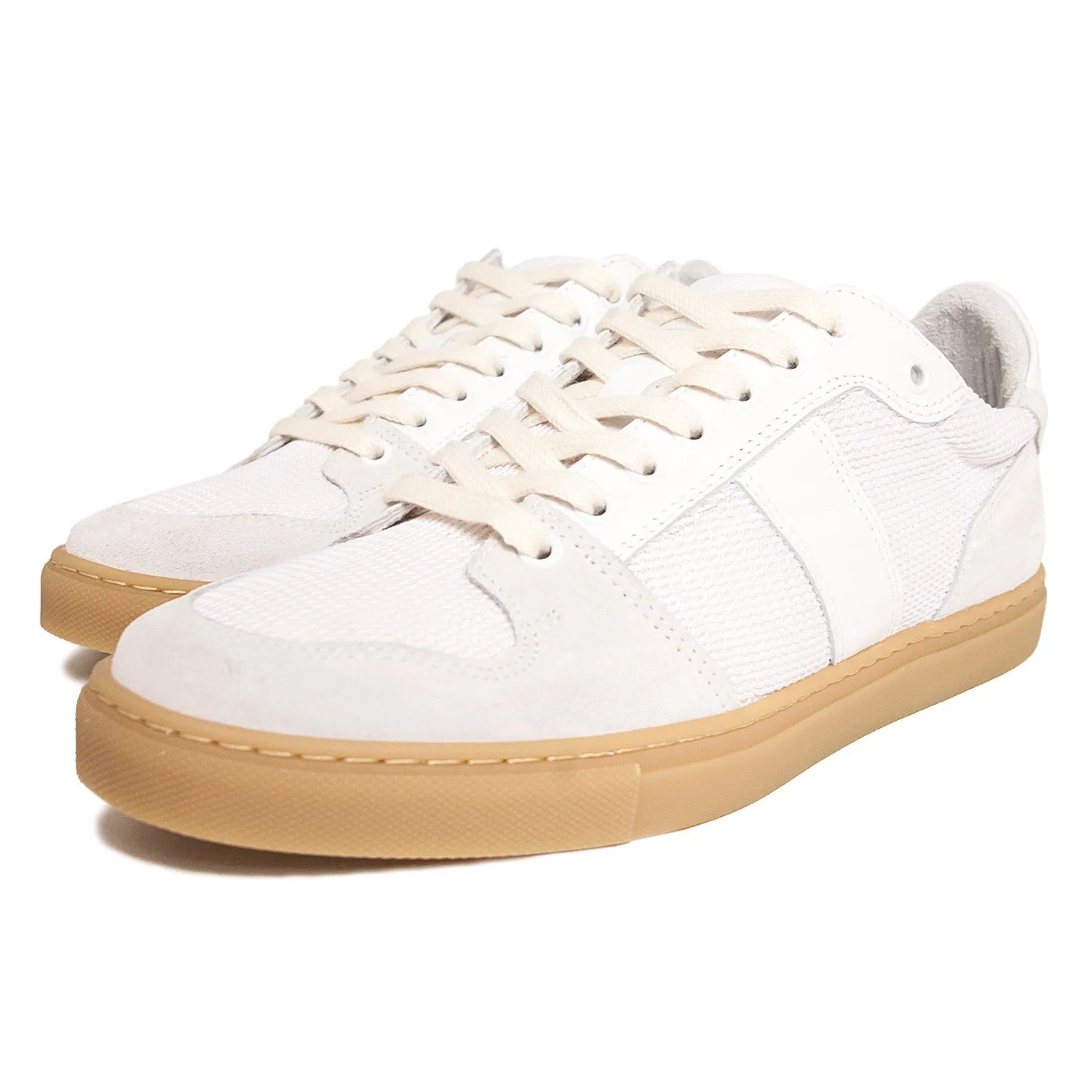 AMI - Low Top Trainers - White